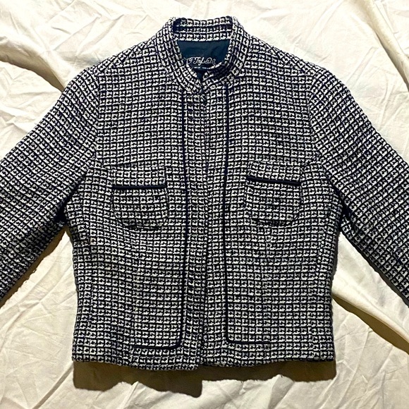 Tweed wool cropped jacket, size S - Picture 1 of 8